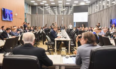 El oficialismo logró dictamen para el Presupuesto 2026 gracias al voto doble de Benegas Lynch