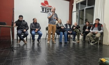 Miodowsky encabezó un encuentro vecinal en la zona centro de Rivadavia