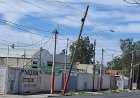 Chimbas interviene ante los reclamos de los vecinos por postes en riesgo que pertenecen a empresas de servicios