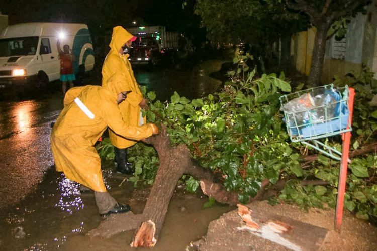 Capital en guardia por la tormenta