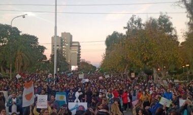 Docentes Autoconvocados  entregaron un segundo petitorio