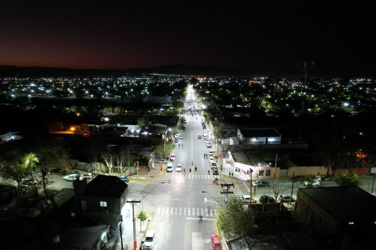 La Avenida Tucumán se viste de blanco con su nueva iluminación LED   
