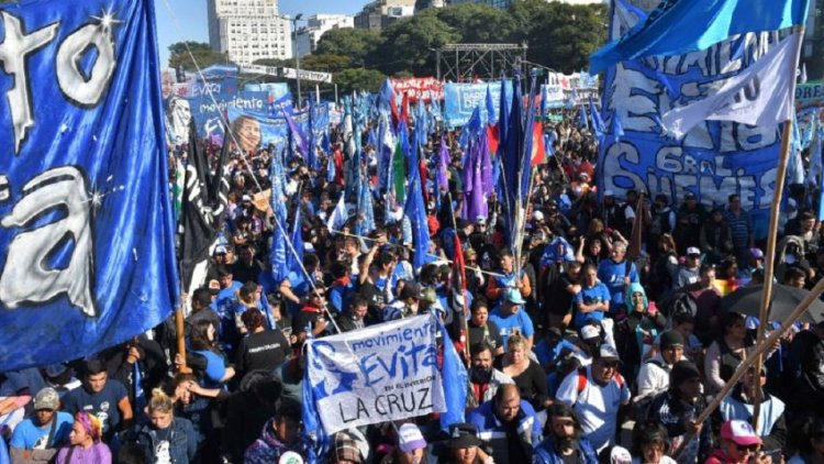 Las organizaciones sociales cercanas a Alberto Fernández criticaron la interna oficialista