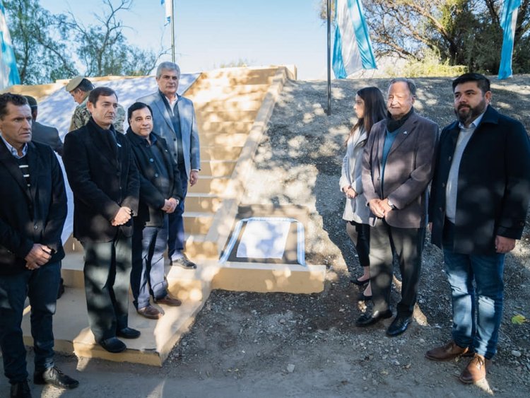 Pocito: inauguraron un monumento en honor a los héroes del ARA General Belgrano