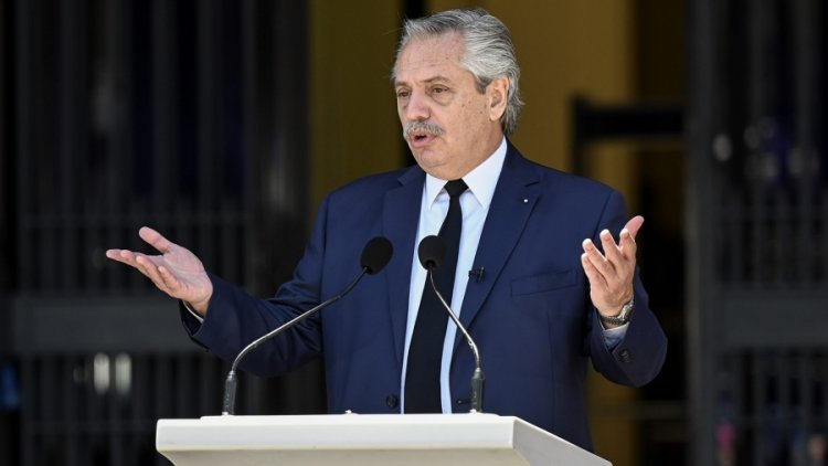 Fernández en Francia: la inflación en la Argentina es un mal endémico