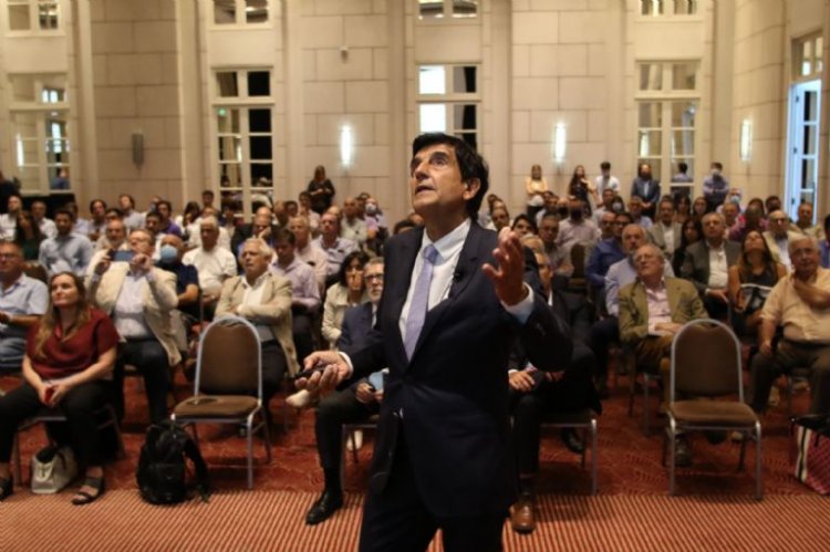 Carlos Melconian reveló de qué habló con Cristina