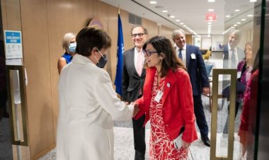 Georgieva destacó que fue una "reunión productiva" con Batakis