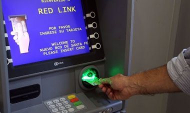 Educación depositó Incentivo Docente y Conectividad de julio