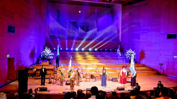 Gala Patria con identidad cuyana