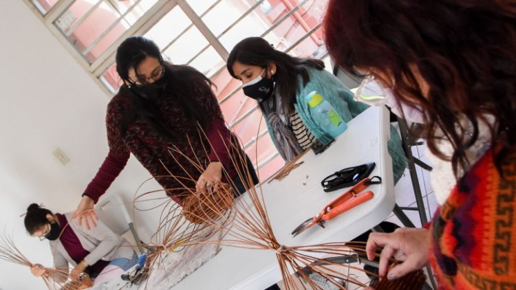 Mercado Artesanal: abren inscripciones sobre oficios