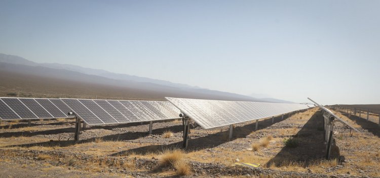 Presentaron inversiones por 110 millones de dólares en dos parques solares