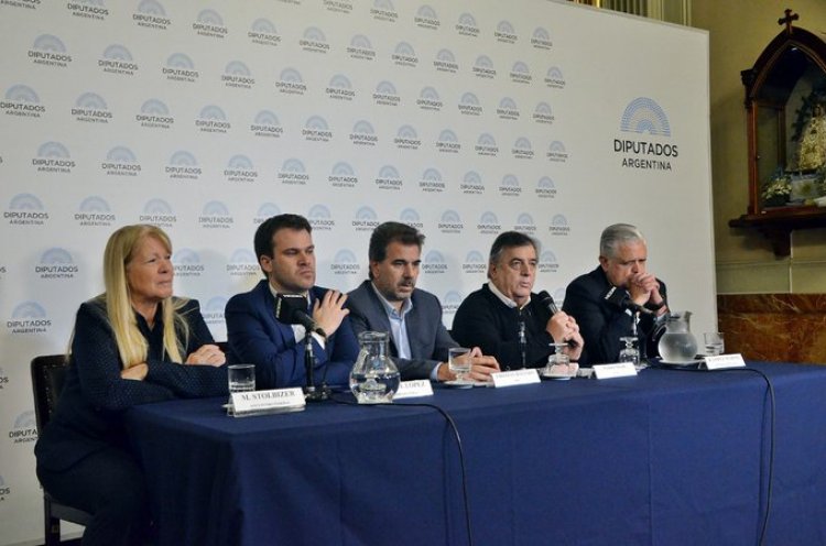 Diputados de JXC pidieron iniciar un juicio político contra Alberto Fernández