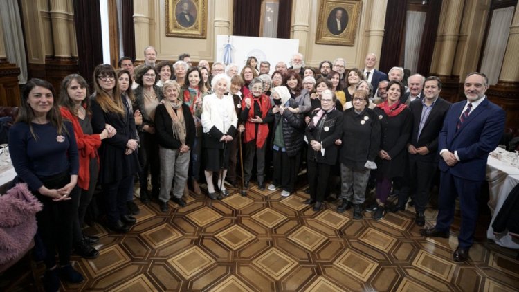 Respaldo de los organismos de DD.HH: "No vamos a permitir que condenen" a Cristina Kirchner