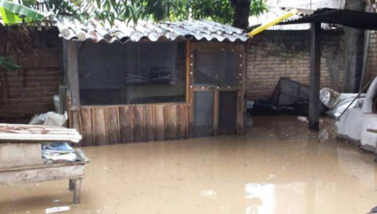 Por las lluvias asisten a 45 familias en 10 departamentos de San Juan
