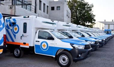 San Juan recibió 12 ambulancias que serán destinadas a centros de salud