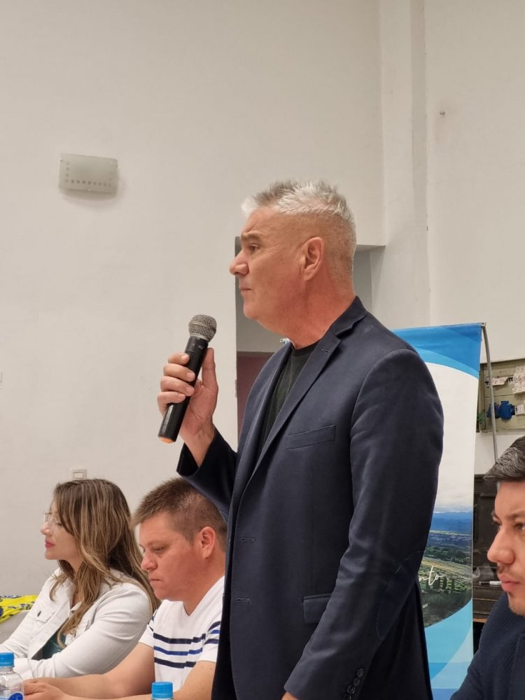 Sarmiento orgulloso por los logros deportivos de sus jóvenes