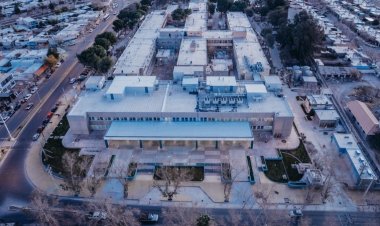 Carla Vizzotti llega  para inaugurar la ampliación del Hospital Marcial Quiroga