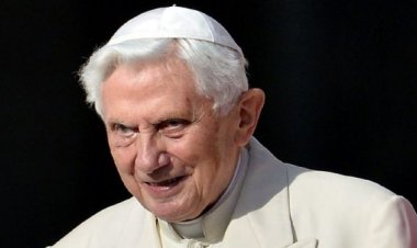 Murió el papa emérito Benedicto XVI, a los 95 años