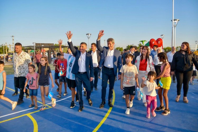 Más de 20.000 personas celebraron los 109 años con una gran fiesta popular