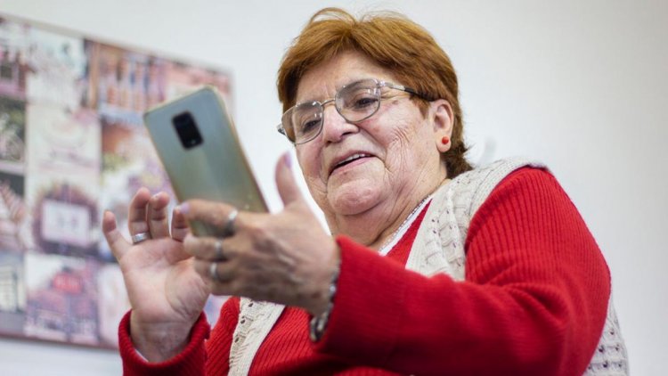 Cómo usar la nueva cartilla de PAMI para conseguir turnos más rápido con especialistas