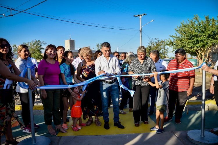 El Barrio Conjunto 6 estrena su nueva plaza   