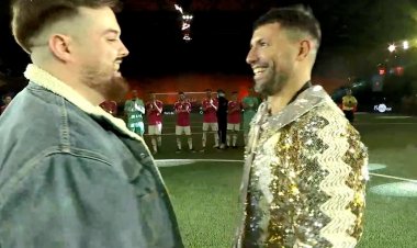 La emotiva carta de la mamá del Kun Agüero tras la vuelta al fútbol de su hijo en la Kings League