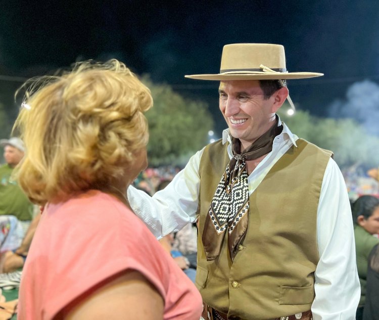 Segunda noche de las Peñas de la Familia con una Multitudinaria convocatoria