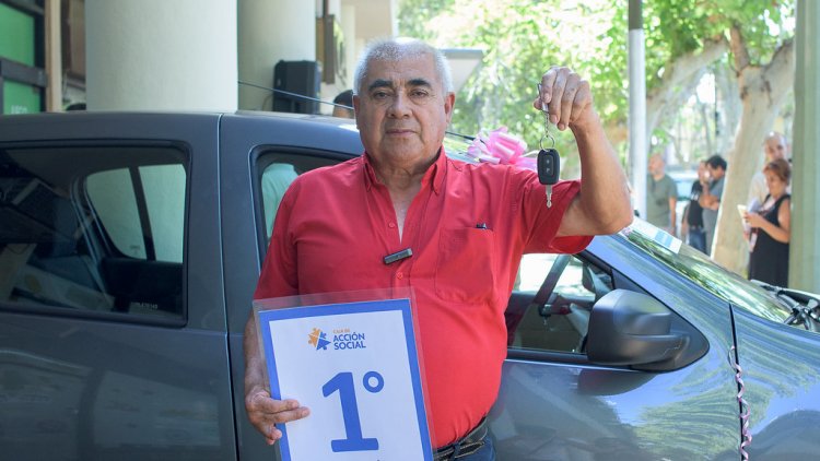 La Caja de Acción Social entregó un auto 0 km