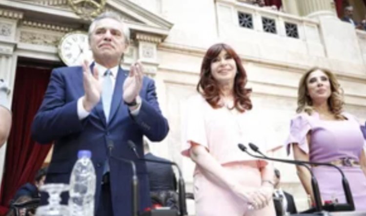 El PJ rechazó los argumentos del fallo contra Cristina Kirchner