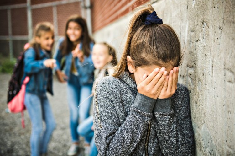 El 75% de los alumnos asegura haber sido discriminado en la escuela