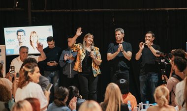 Uñac cerró un acto en Rivadavia, después de estar en Capital y Albardón