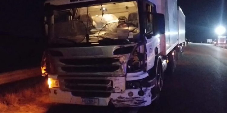 Mueren dos personas por un brutal choque en Caucete