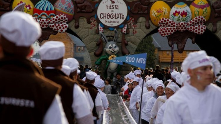 Bariloche preparó la barra de chocolate más grande del mundo