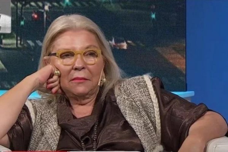 Carrió: "Macri  quiere estar con Milei"