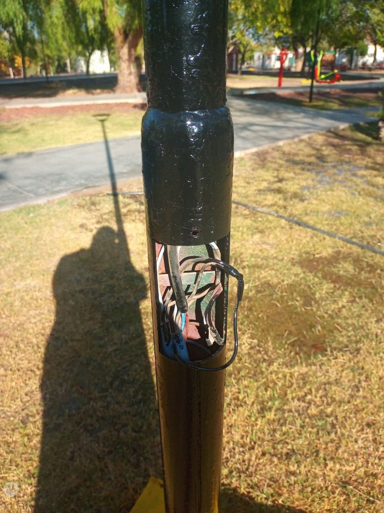 Rivadavia denuncia  vandalismo en sus plazas