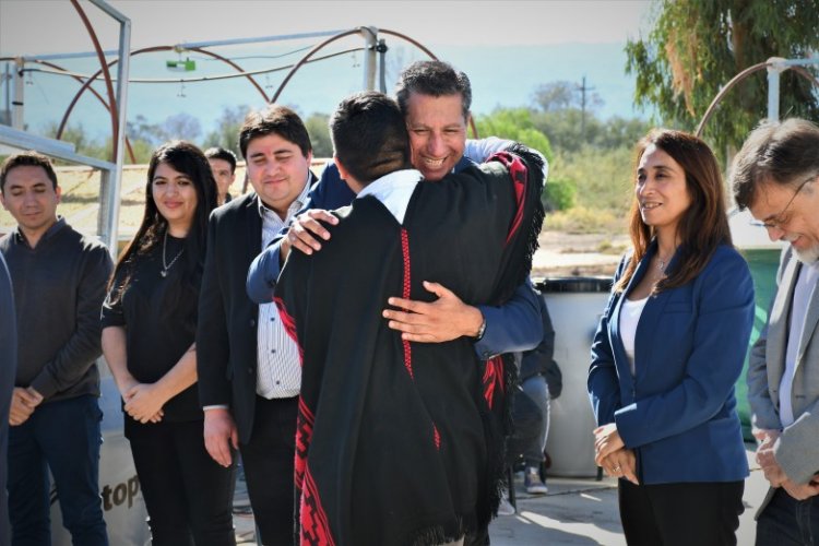 Pueblos originarios recibieron maquinaria por más de 30 millones pesos