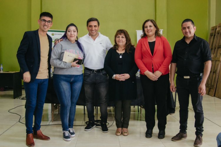 San Martín otorgó más de 9 millones de pesos en beca de fotocopias para sus estudiantes