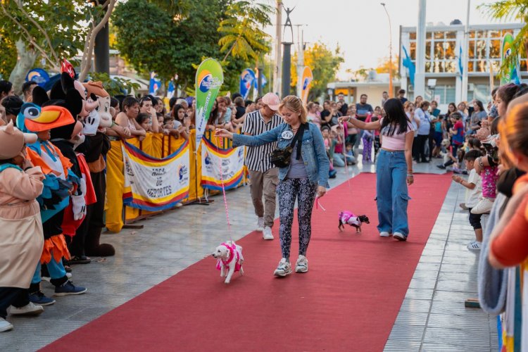 Santa Lucía el primer municipio que chipea sus mascotas