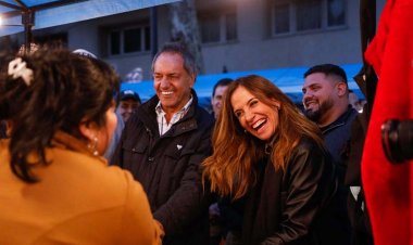 Tolosa Paz y Scioli se mostraron juntos y defendieron las PASO