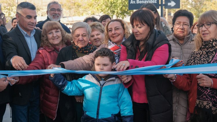    El Barrio Parque Independencia se embellece con un nuevo Portal de Ingreso