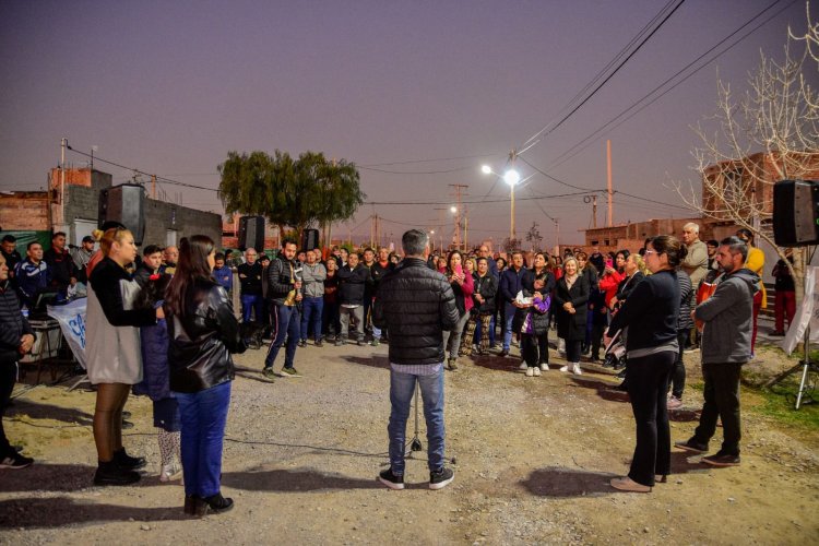 Los Loteos Jardines del Sol y Maradona estrenan la iluminación LED