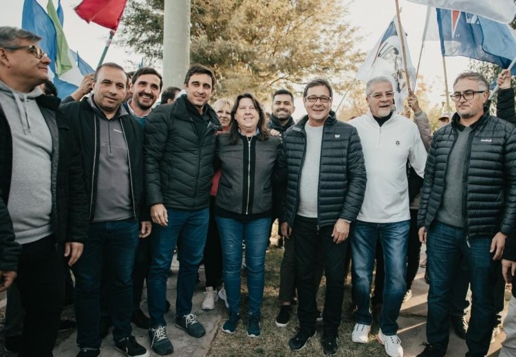 En Capital, Rubén Uñac destacó la importancia del Empleo Joven