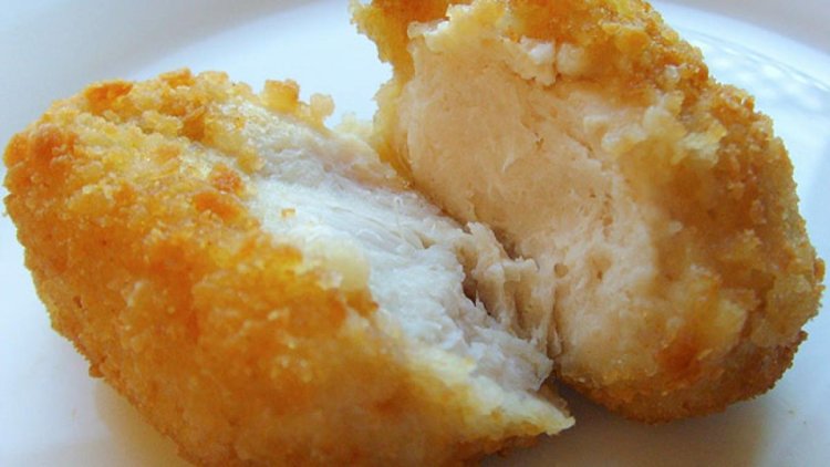 Estados Unidos autorizó la venta de pollo creada en un laboratorio