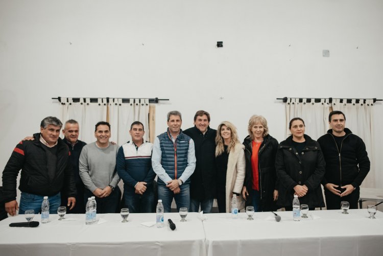 Sergio Uñac: “Los jóvenes sanjuaninos tienen el presente y el futuro en San Juan”