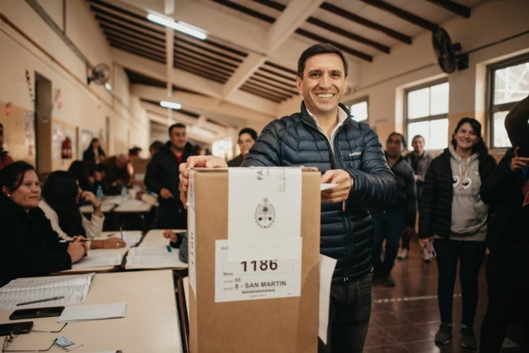 Andino voto en San Martín y dijo que "este es un acto democrático que debe llenar de esperanza