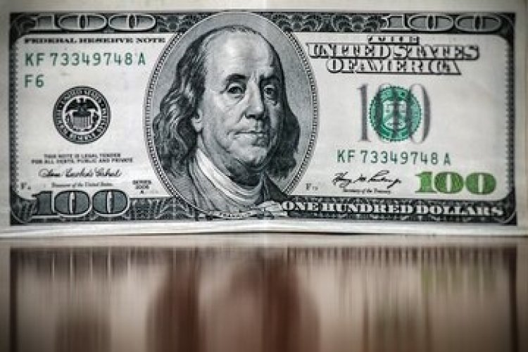 El dólar blue se mantiene estable el primer día hábil de Julio