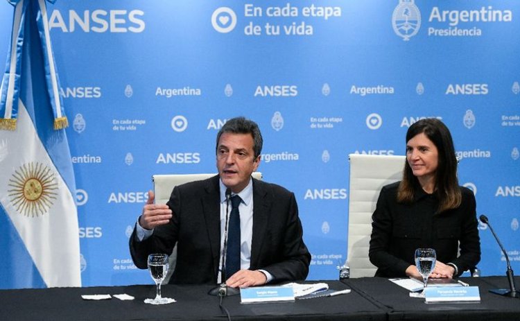 Massa anunció créditos de hasta 400.000 pesos para jubilados y pensionados
