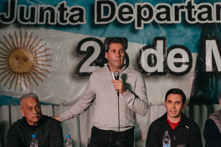 Sergio Uñac se reunió con dirigentes de 25 de Mayo