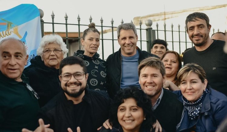 Sergio Uñac visitó a vecinos de Chimbas y Capital