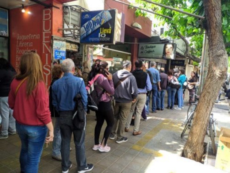 El dólar blue  en San Juan se vende a $700